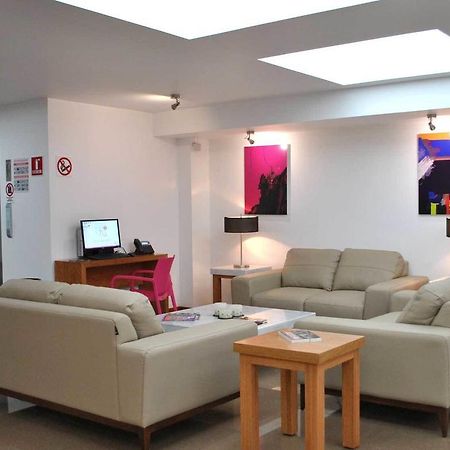Hotel Y Tu Expo Guadalajara Eksteriør billede