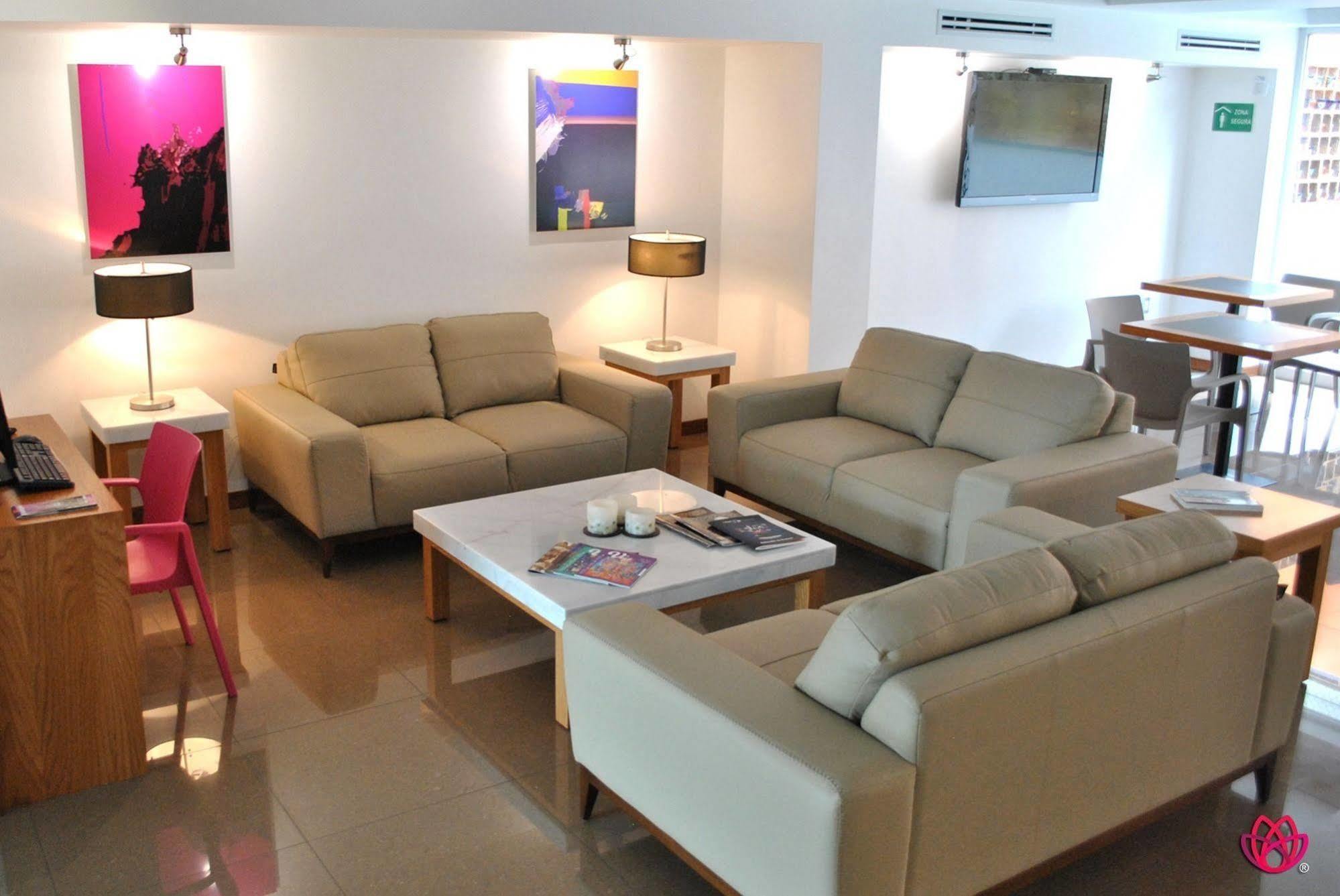 Hotel Y Tu Expo Guadalajara Eksteriør billede