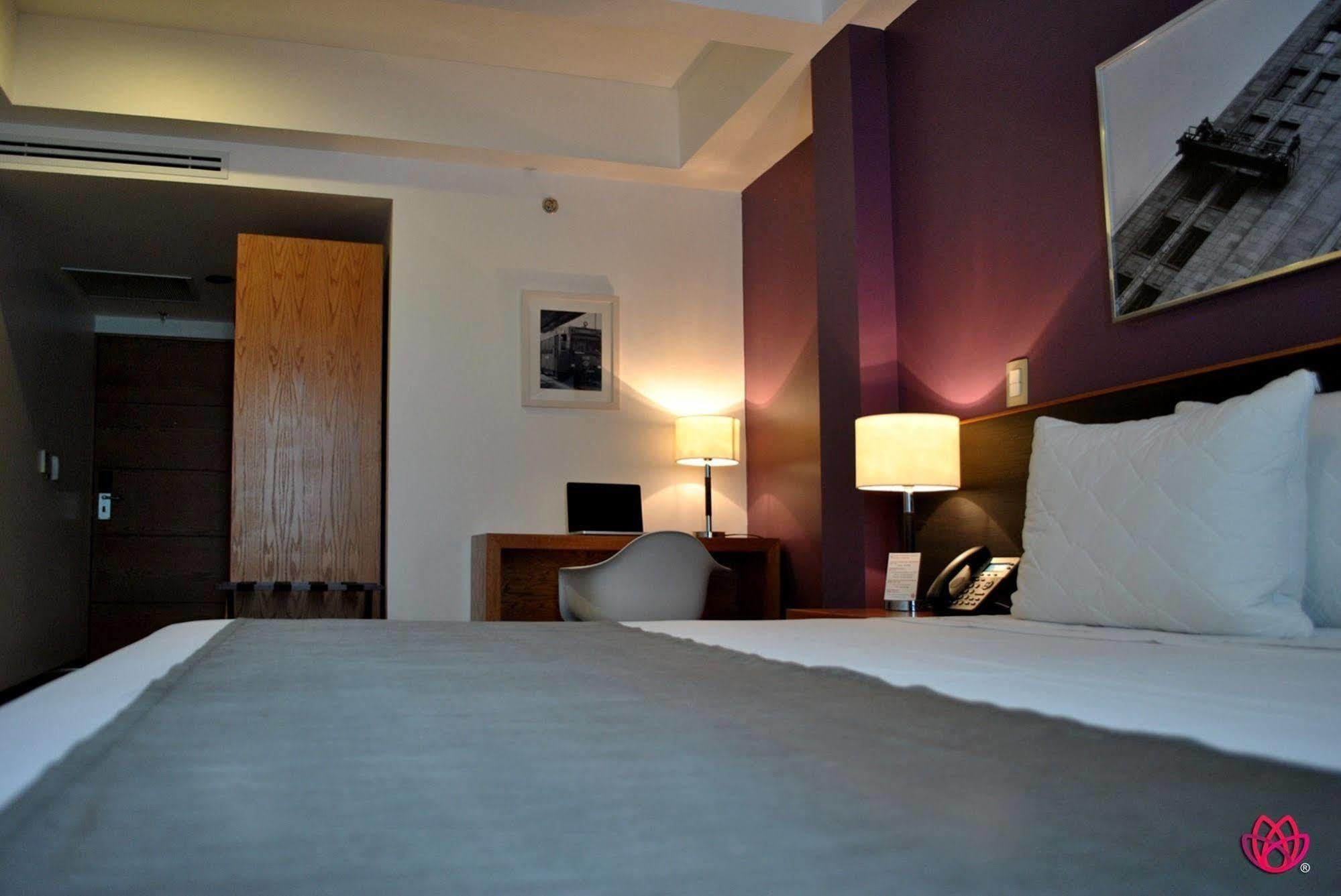 Hotel Y Tu Expo Guadalajara Eksteriør billede